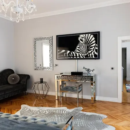 Fancy Flats Apartment