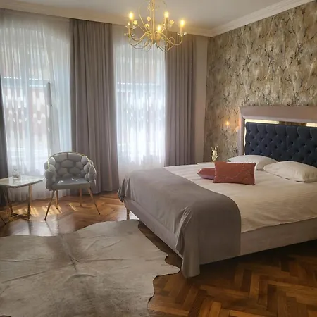 Fancy Flats Apartment